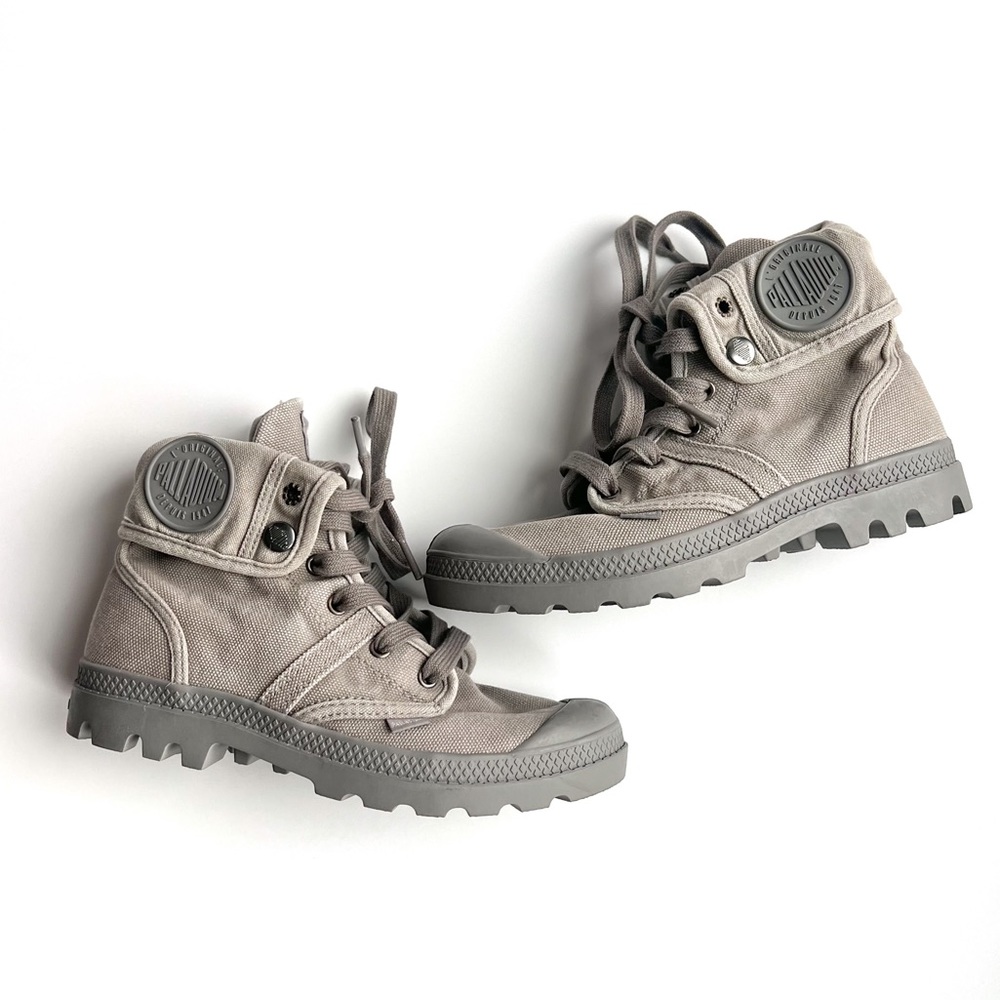 Palladium | Women’s Pallabrouse Baggy High-Rise Boots in Titanium Size 7 (NWOT)